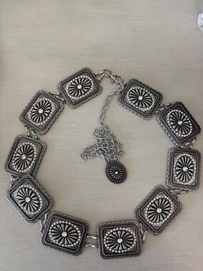 Ideally brand rhinestone Silver Western Concho Link Belt